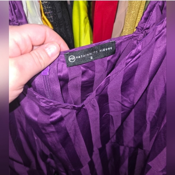 🍂🍁Fashion to figure 2x satin peplum blouse - Picture 3 of 5